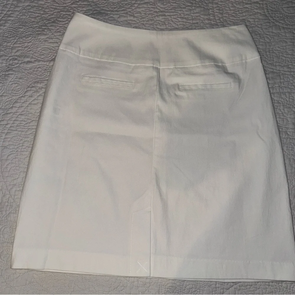 NWT Lulu-B Women’s White 4-Pocket Pull On Stretch Summer Skirt With Shorts Sz 4 - Picture 5 of 11